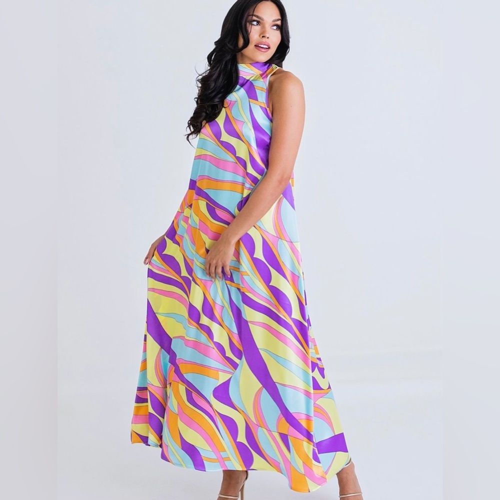 NWOT Karlie Groovy Mock Halter Maxi Dress